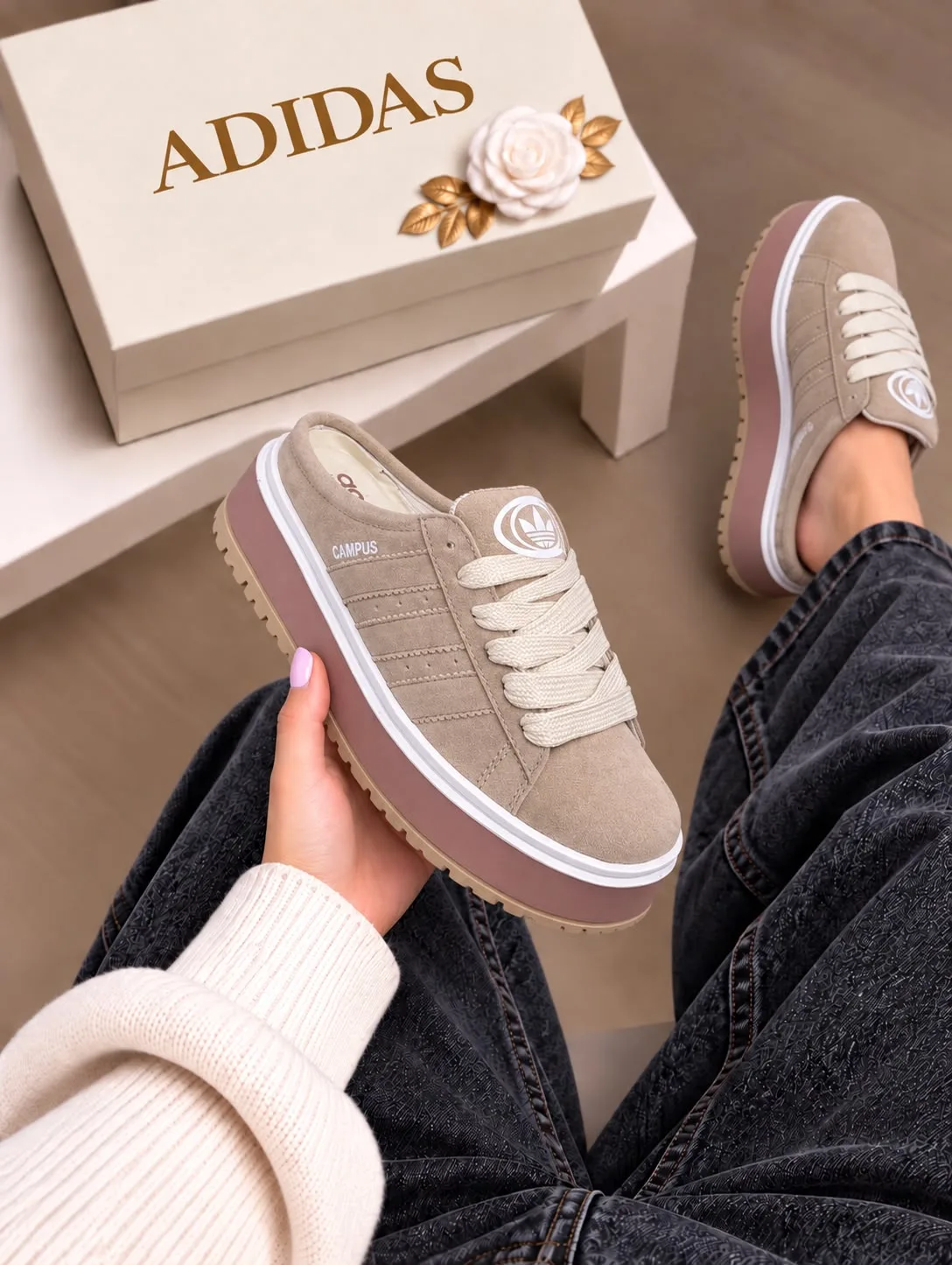 Sandalias P0195 Adidas Campus para mujer. imagen 2