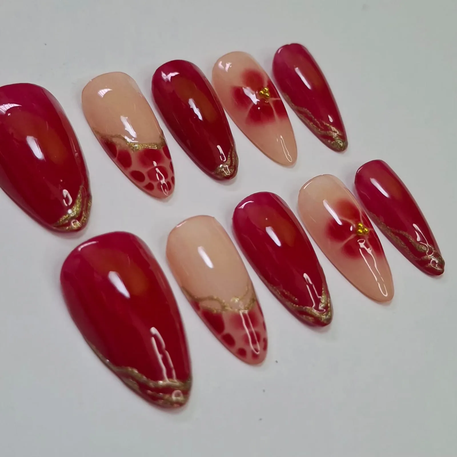 Almond Red imagen 2