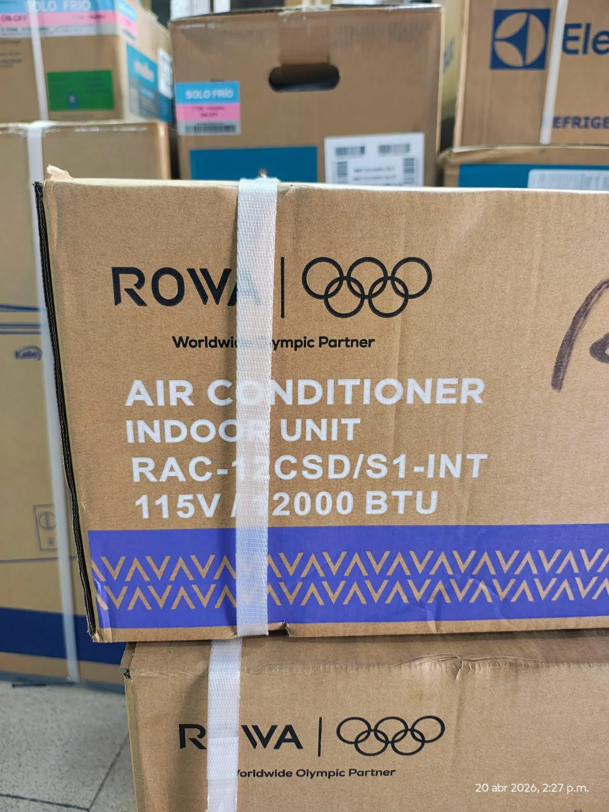 Aire acondicionado minisplit marca rowa 12,000 btu imagen 2