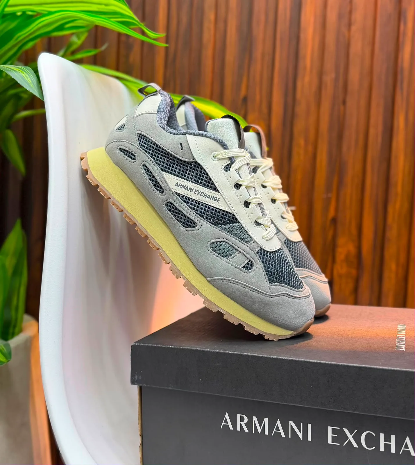 Tenis P0144 Armani Exchange para hombre. imagen 1