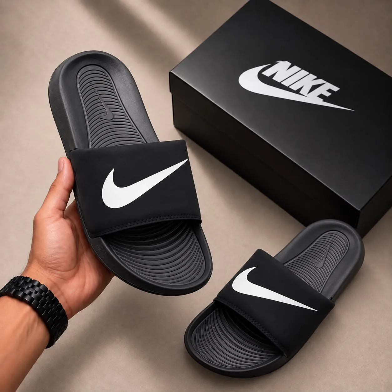 Sandalia P0101 Nike para hombre. imagen 2
