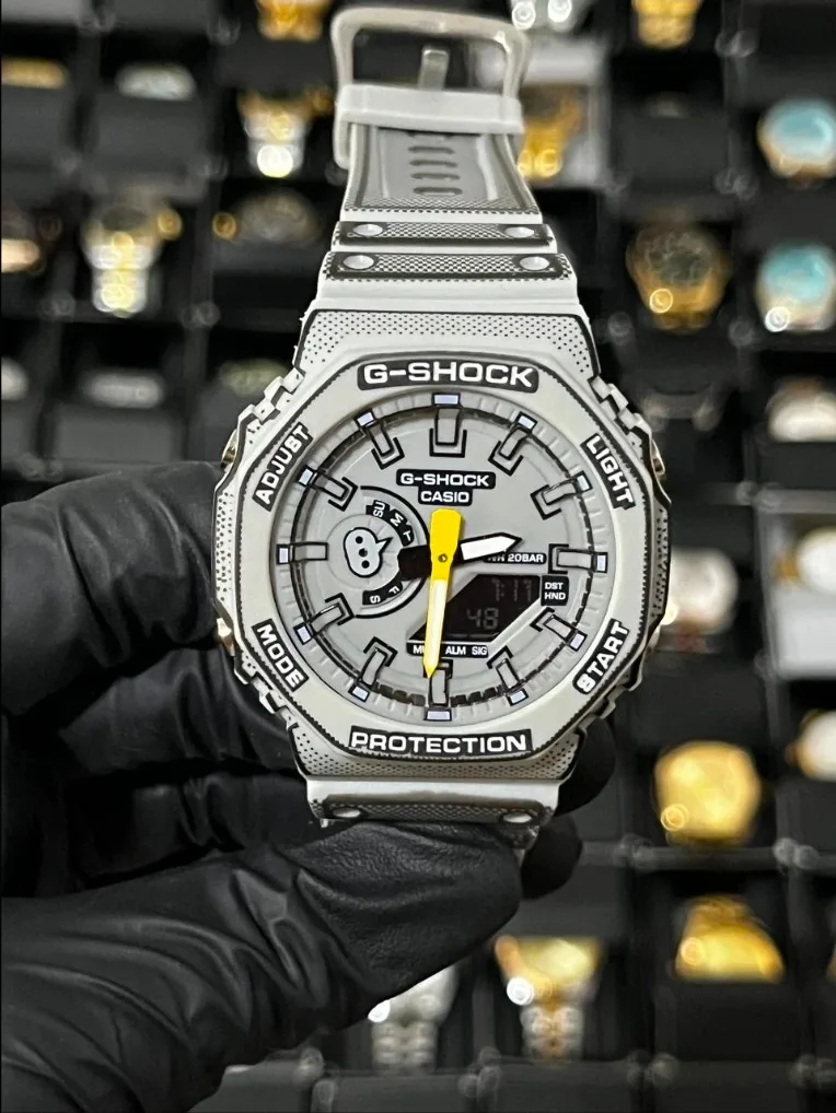 Reloj P0102 G-Shock Casio para hombre.