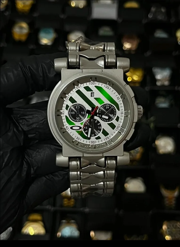 Reloj P0122 Oakley 3 cronos para hombre.