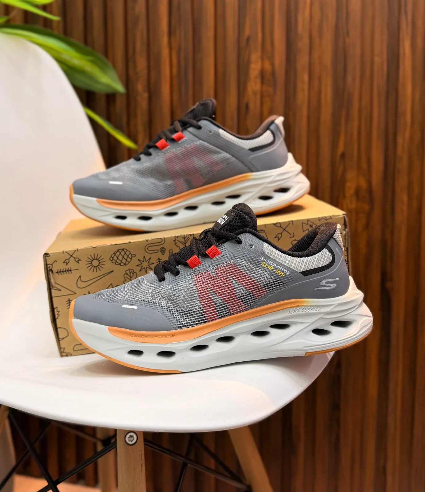 Tenis P0145 Skecher SLIP para hombre. imagen 1