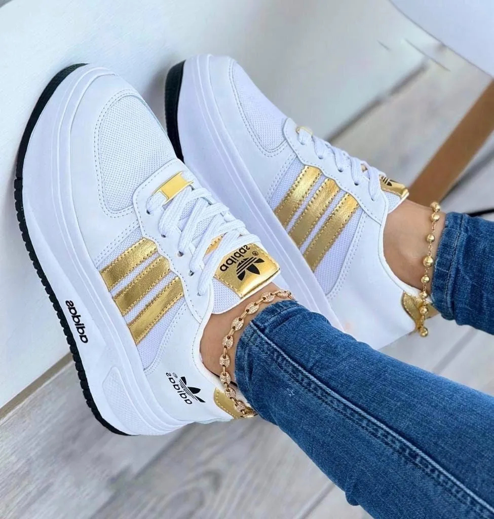 Adidas suela alta para Dama Blanco/Dorado imagen 1