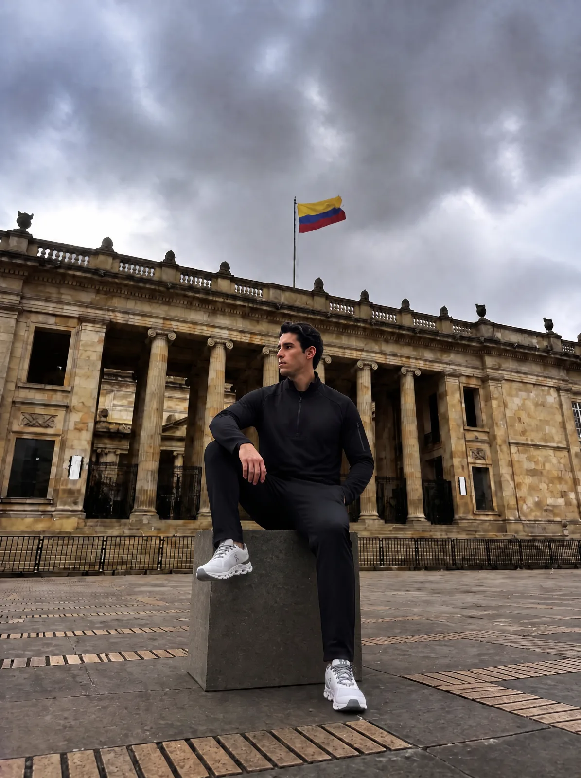 Sudadera P0028 clásica para hombre. imagen 7