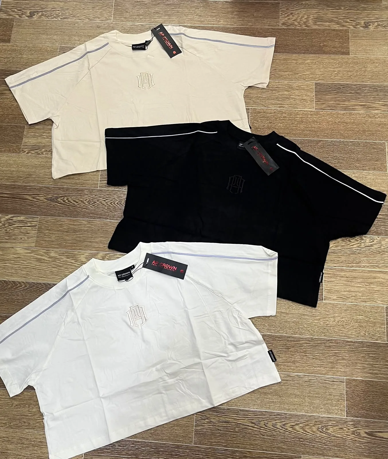 Combo P0191 PACK x 10 blusas cortas para mujer. imagen 3