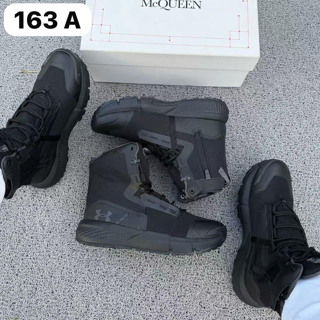 Botas P0143 Under Armour para hombre. imagen 1