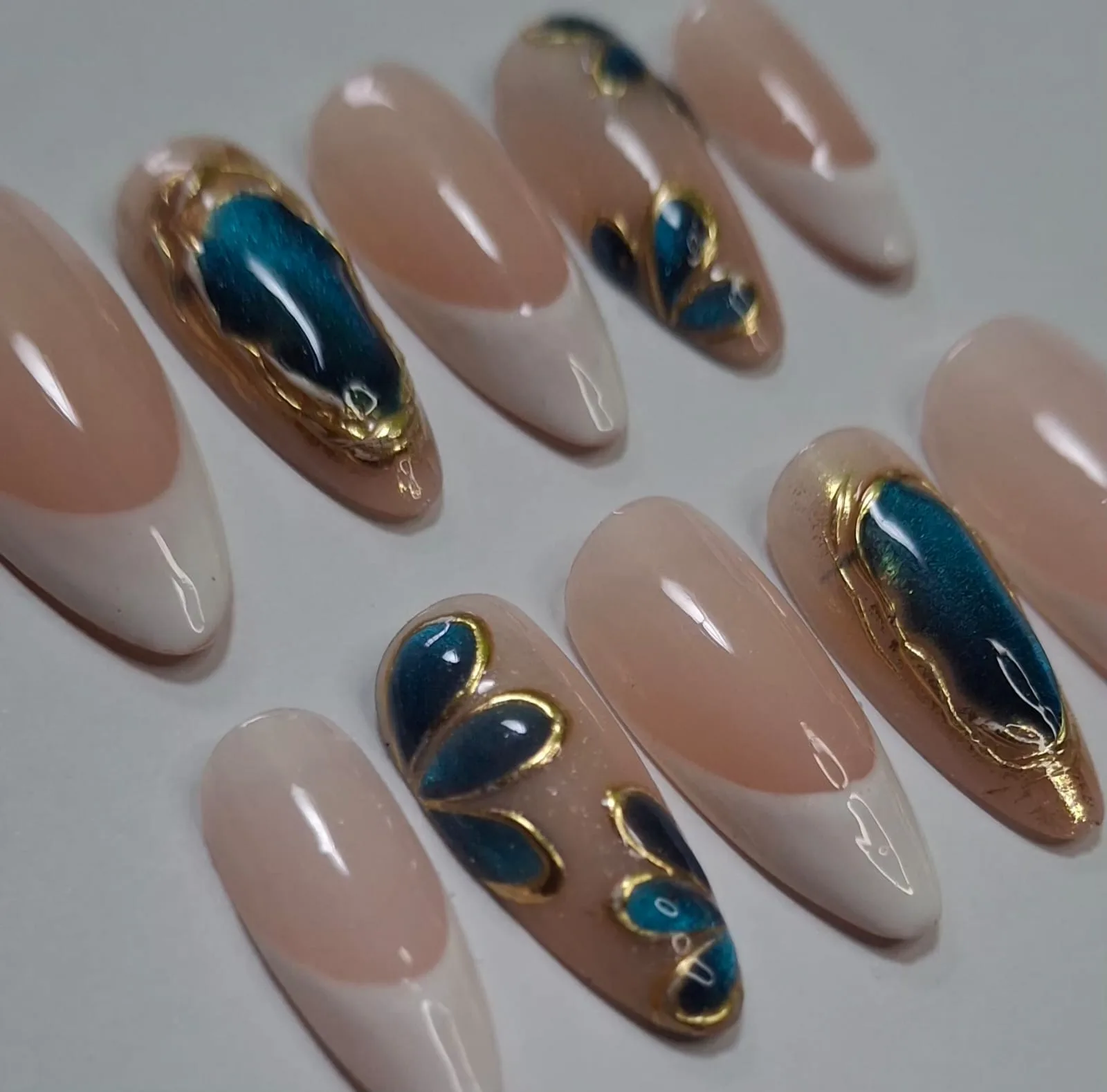 Golden Ocean imagen 2