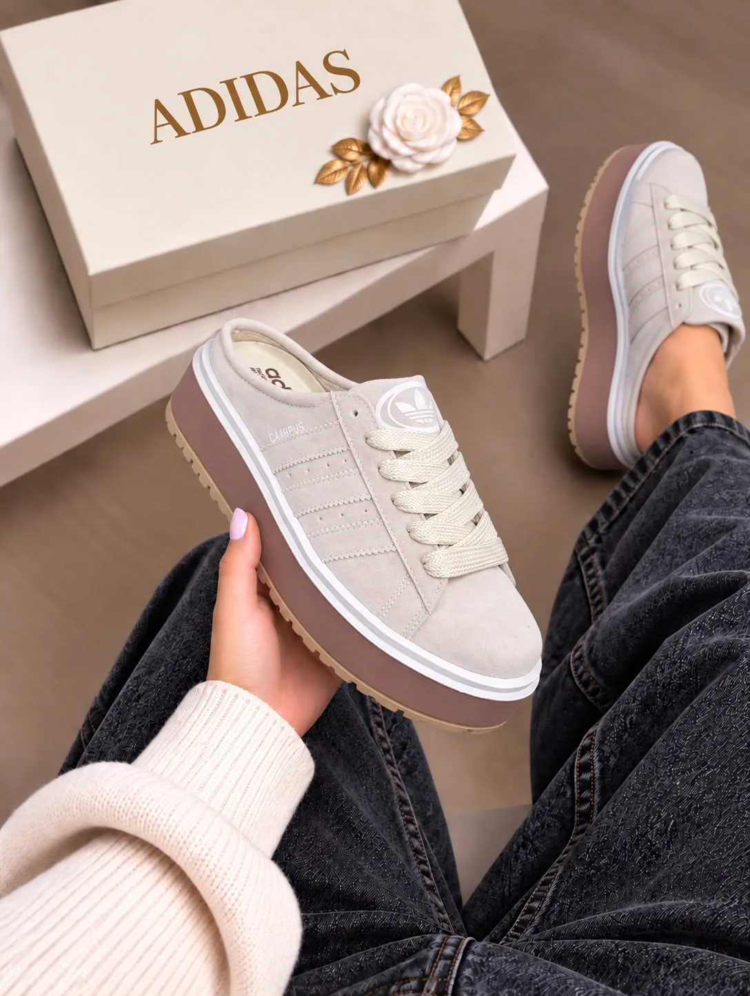 Sandalias P0195 Adidas Campus para mujer. imagen 1